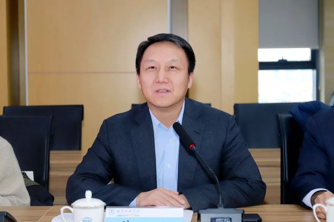 北京印刷学院与新华书店总店签署战略合作协议