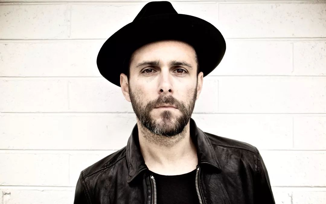 怀旧与诗意,沉浸于美国浪漫才子greg laswell的磁性声线