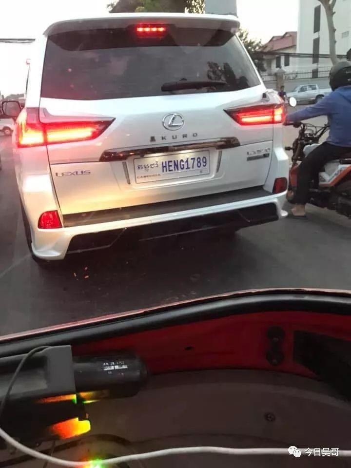 个性车牌推出当晚网站就被柬埔寨土豪刷爆了