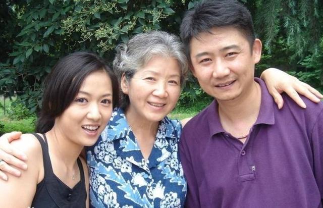 范闲和明兰的奶奶曹翠芬她才是真正大器晚成的演员