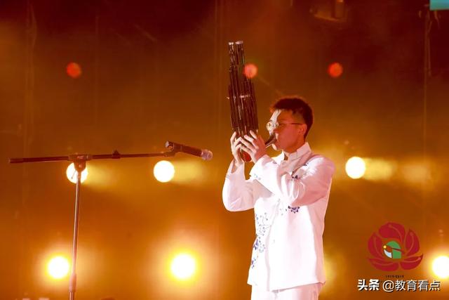 廣州市第八十九中學(xué)藝術(shù)節(jié)文藝匯演暨100周年校慶晚會(huì)(圖24)