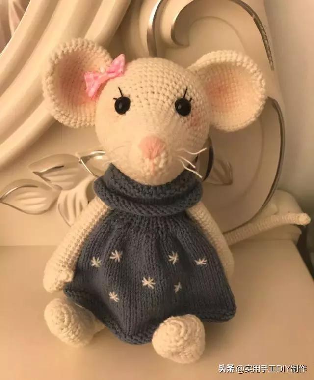 钩编图解鼠年爱老鼠一大波钩针老鼠送给喜欢编织的你