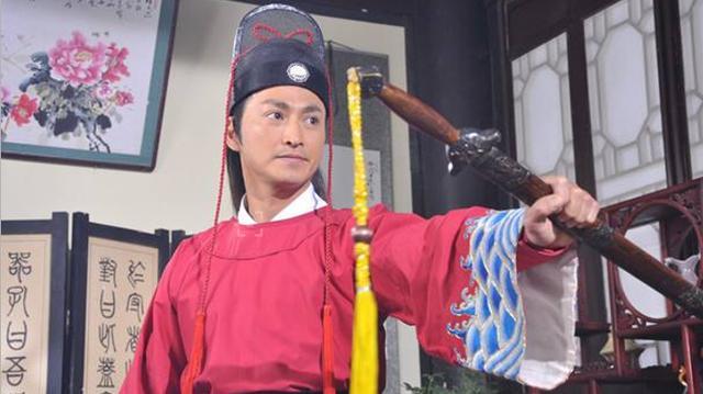 但是依然是忠肝义胆,谦逊有礼,可能这就是包拯推荐他当御前带刀侍卫的