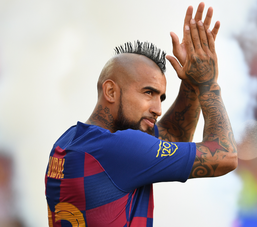 阿图罗·比达尔