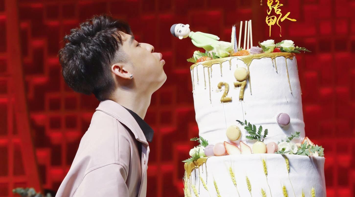 他牺牲自己保全德云社世界给他的全是磨难他却用温暖回报世界