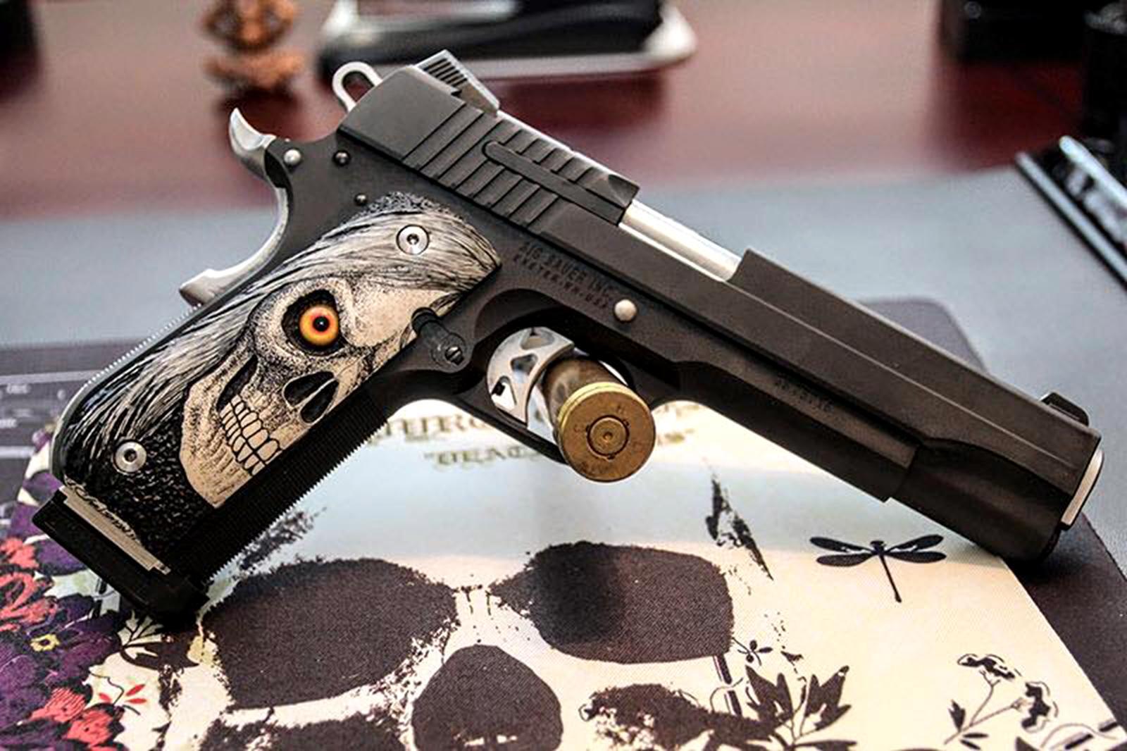 六百八军事的个人展示页