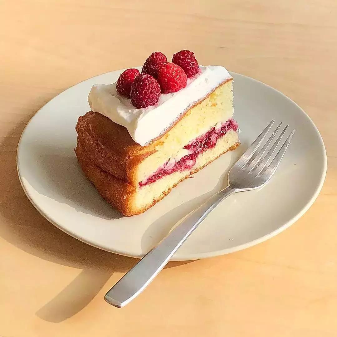 朋友圈背景图唯有美食与你不可辜负