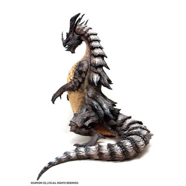 《怪物猎人》巨大软胶系列周边"苍老山龙"公开 3月下旬发售