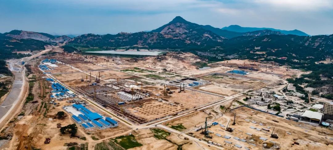 拍摄于2018年底——拍摄于2019年12月份芯谷七星湾3月份,七星湾