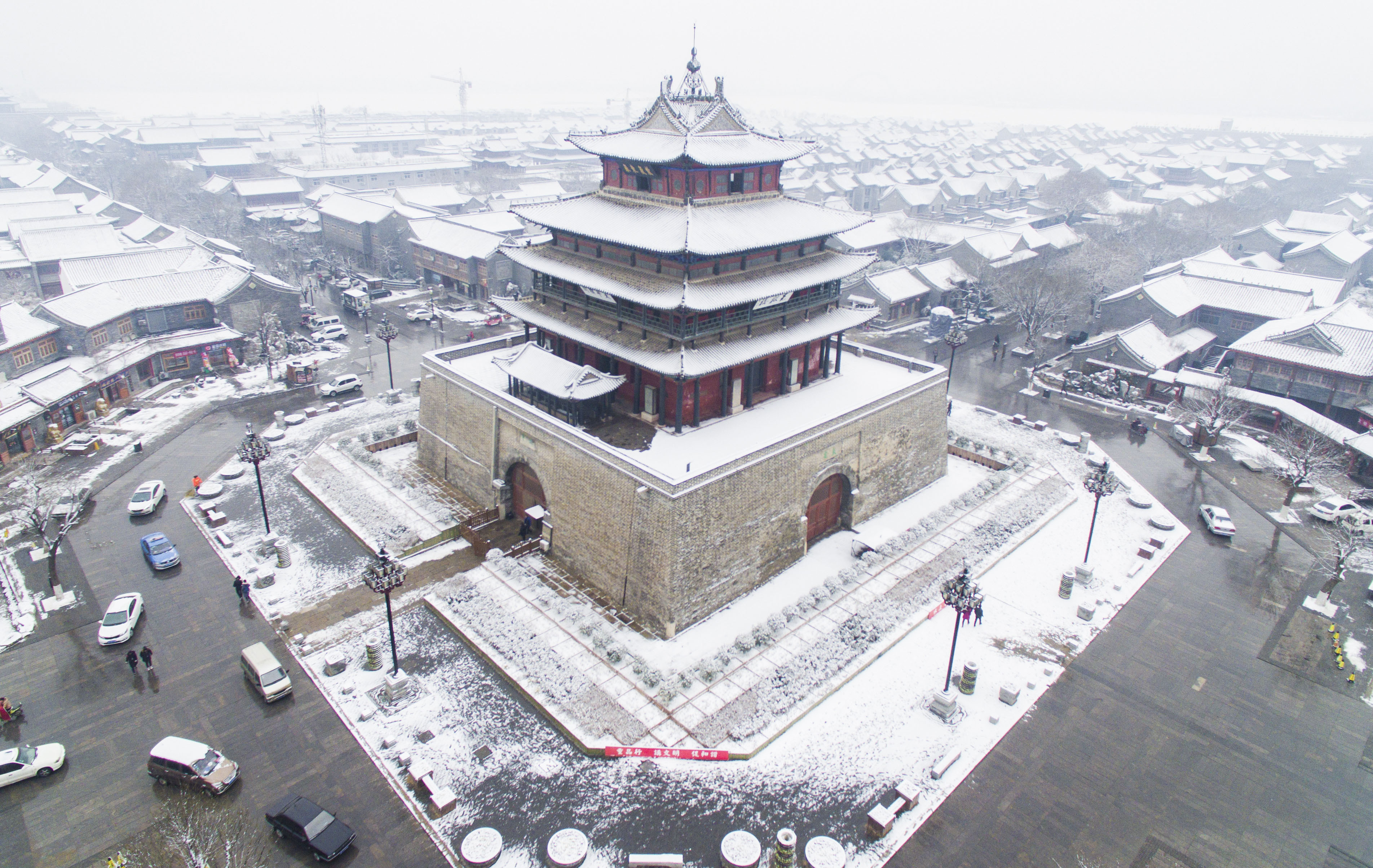 聊城古城雪景图片