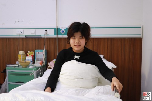 16岁花季少女双腿高位截肢:就算爬着,我也要活下去