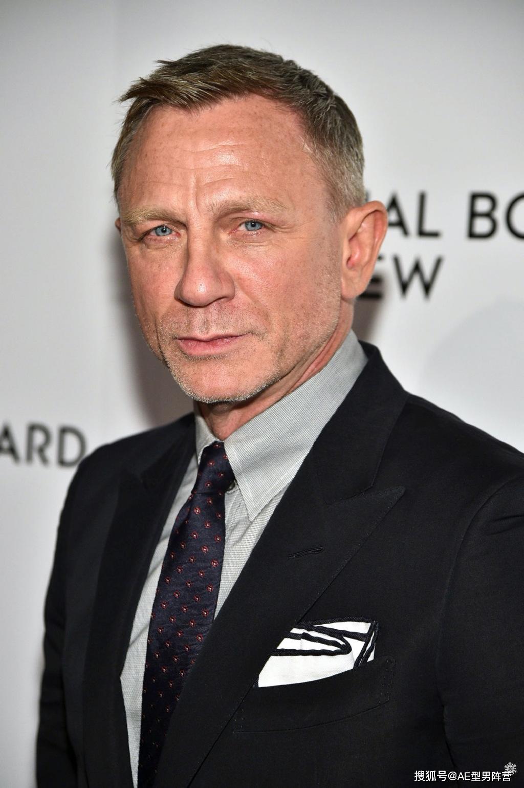 原创52岁丹尼尔克雷格现身活动影史最硬汉的007演员即将荣耀谢幕