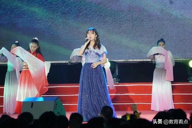 廣州市第八十九中學(xué)藝術(shù)節(jié)文藝匯演暨100周年校慶晚會(huì)(圖20)