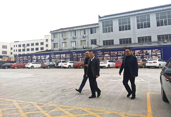 缙云县县长王正飞考察a8空间盛赞新国货的崛起