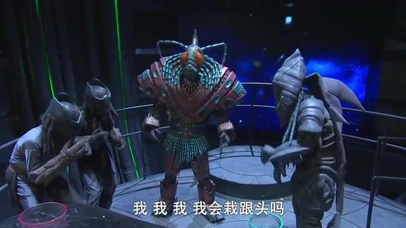 巨神战击队老板一出现怪兽秒变乖都不敢说话了