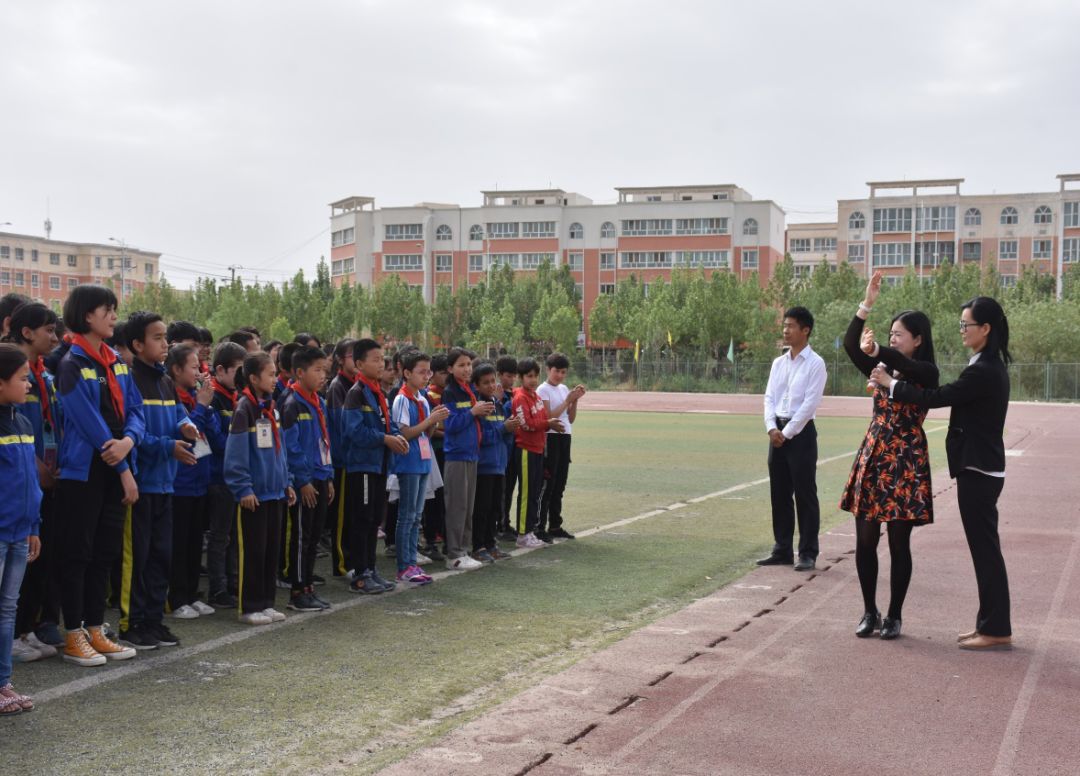 伽师县第一小学图片