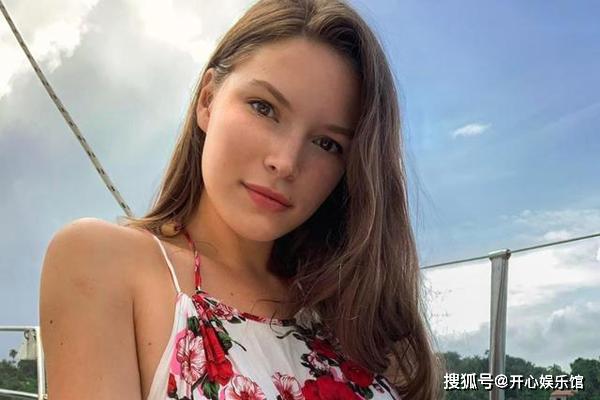 蒋劲夫前女友julieta晒度假照,心情好像不错_朱丽叶