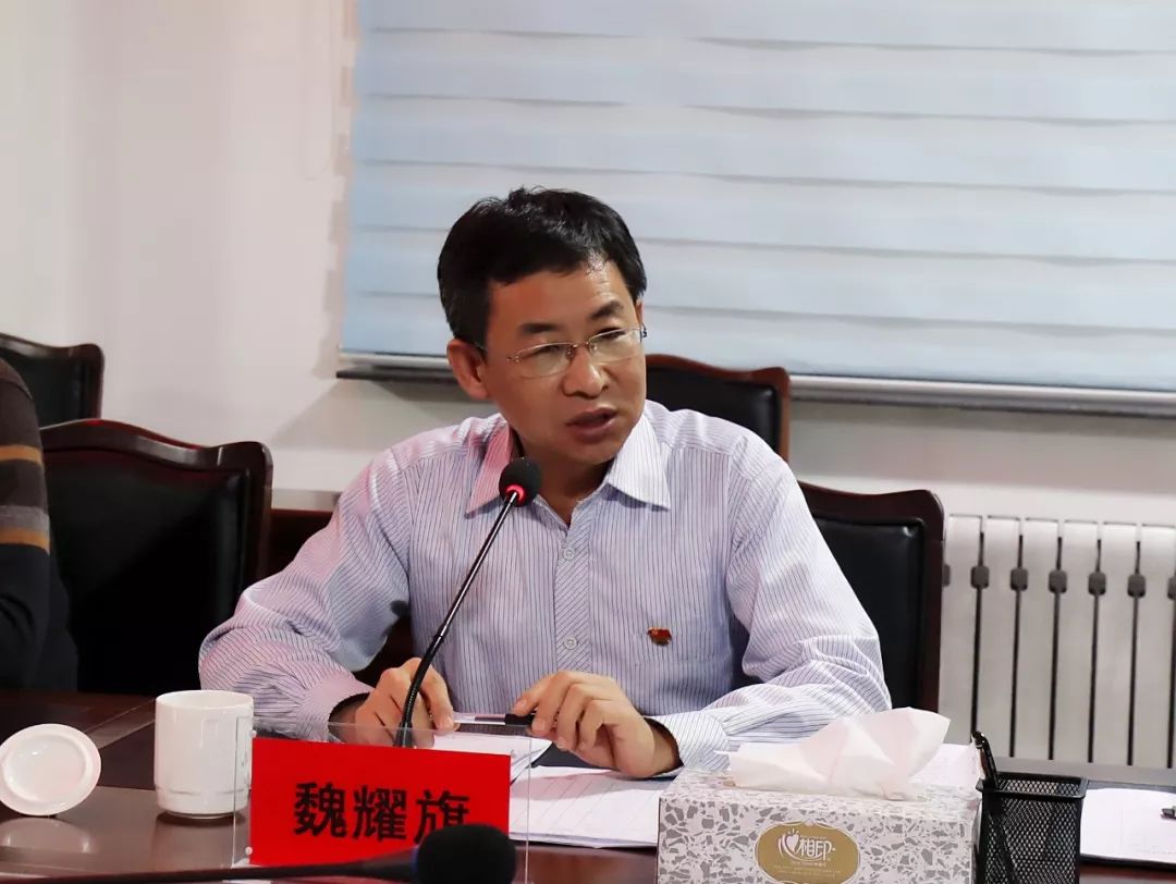 毛晓东,华润雪花啤酒党委副书记吴赫男,科沁万佳党总支副书记郑景贵
