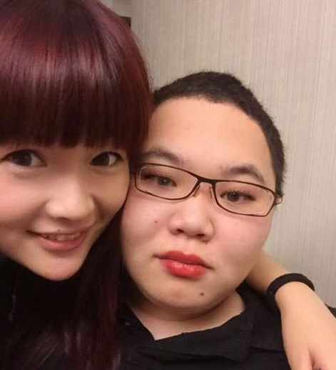 做pdd女朋友有多幸福腰缠万贯仍恩爱如初做生意亏损十几万依旧支持