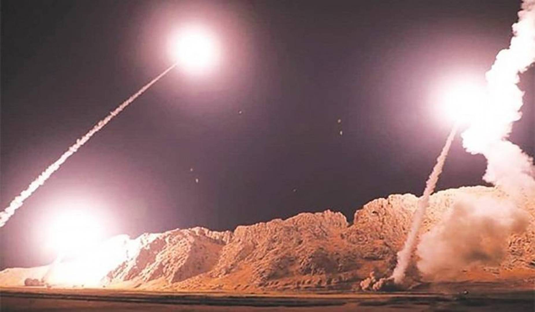 原创卫星照片公开证实伊朗导弹精确摧毁美基地美军伊朗不想杀人