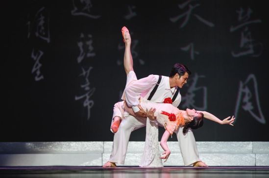 由陈健骊编导的舞剧《吴祖光梦别新凤霞》在全国巡演,该剧是无锡市