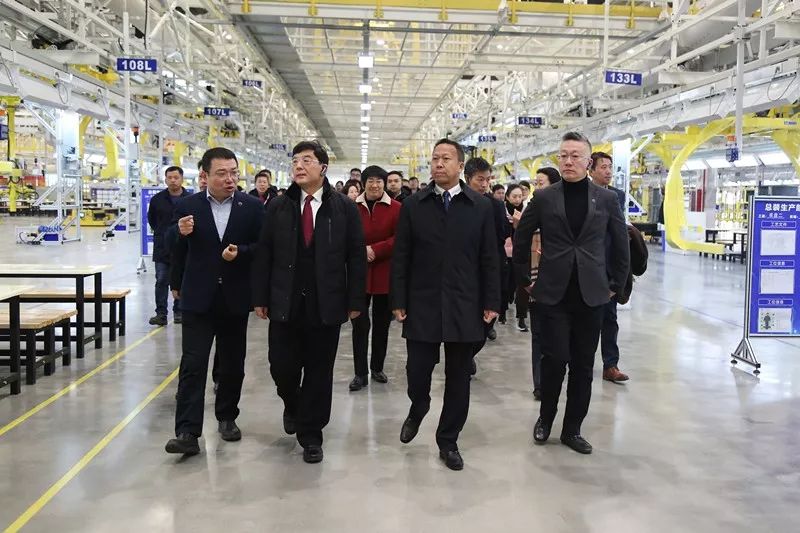 副省长曹广晶,市领导刘雪荣,邱丽新,洪再林,李初敏,詹旺民,周勇士