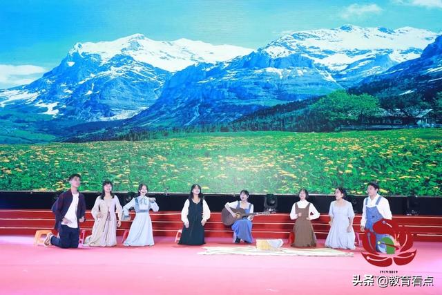 廣州市第八十九中學(xué)藝術(shù)節(jié)文藝匯演暨100周年校慶晚會(huì)(圖43)