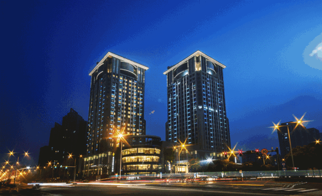 588春节不加价全家玩转7000㎡蒙特利亲子乐园睡昆山高口碑度假酒店