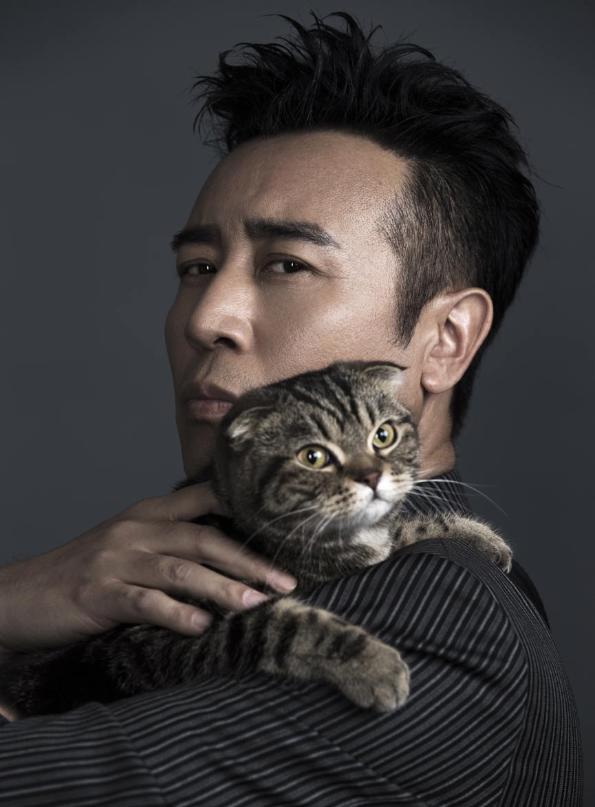 原创于和伟穿大衣走红毯被调侃 既时尚又保暖才是真流行