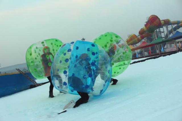 潍坊市区最大的戏雪乐园海上明珠冰雪欢乐谷2020110日正式运营