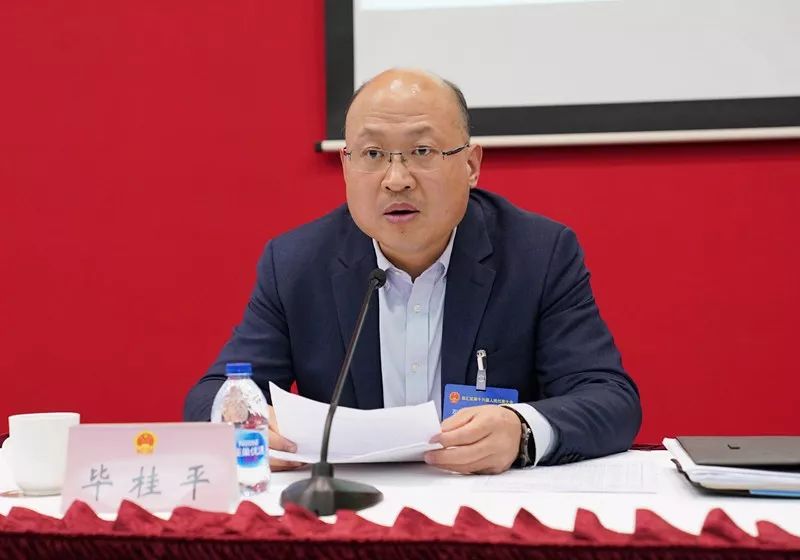 关于区域产业经济高质量发展的推进情况区领导晏波参加了"关于区域