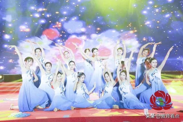 廣州市第八十九中學(xué)藝術(shù)節(jié)文藝匯演暨100周年校慶晚會(huì)(圖32)