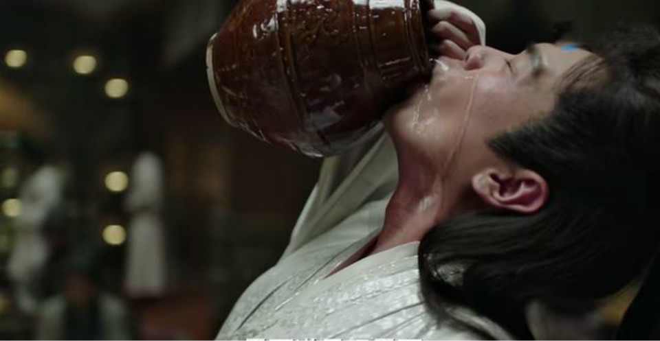 庆余年范闲醉酒背诗到这首时敲响编钟这诗到底有何魅力