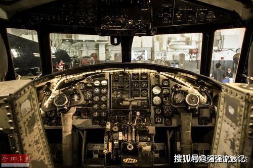 全球数量第一预警机e2鹰眼预警机