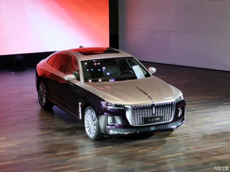 既然是定位为红旗品牌h系列的旗舰轿车,无论是从品牌角度还是车型定位