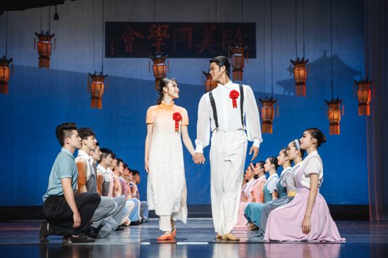 由陈健骊编导的舞剧《吴祖光梦别新凤霞》在全国巡演,该剧是无锡市