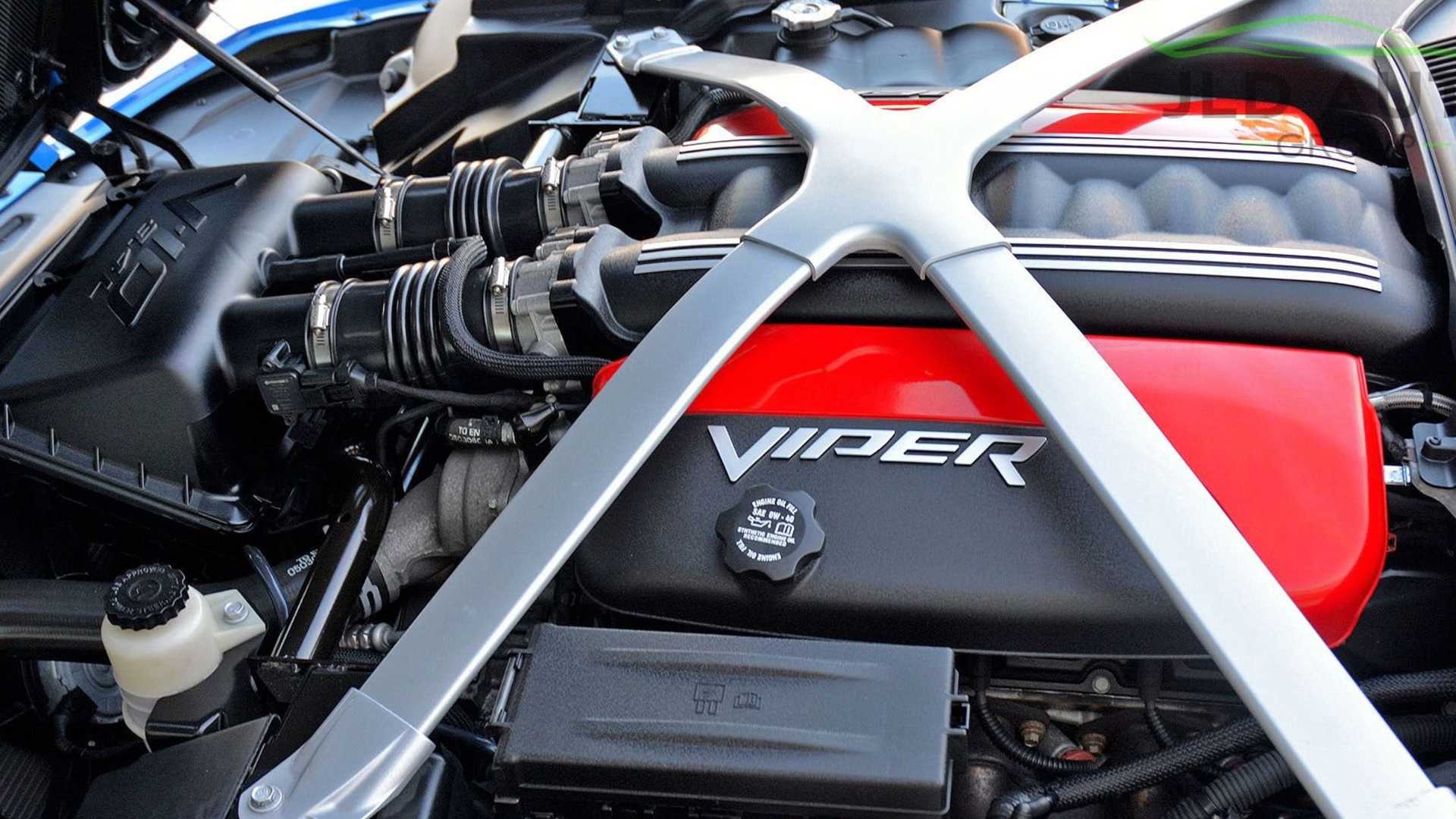 稀有2017款道奇蝰蛇acr extreme,配8.4升v10引擎