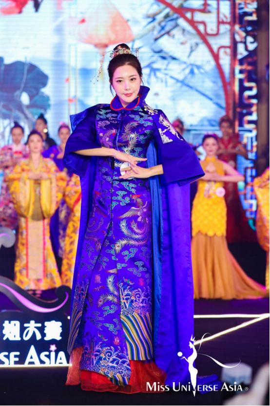 中国澳门博士生齐越勇夺第21届环球华裔小姐全国总决赛冠军