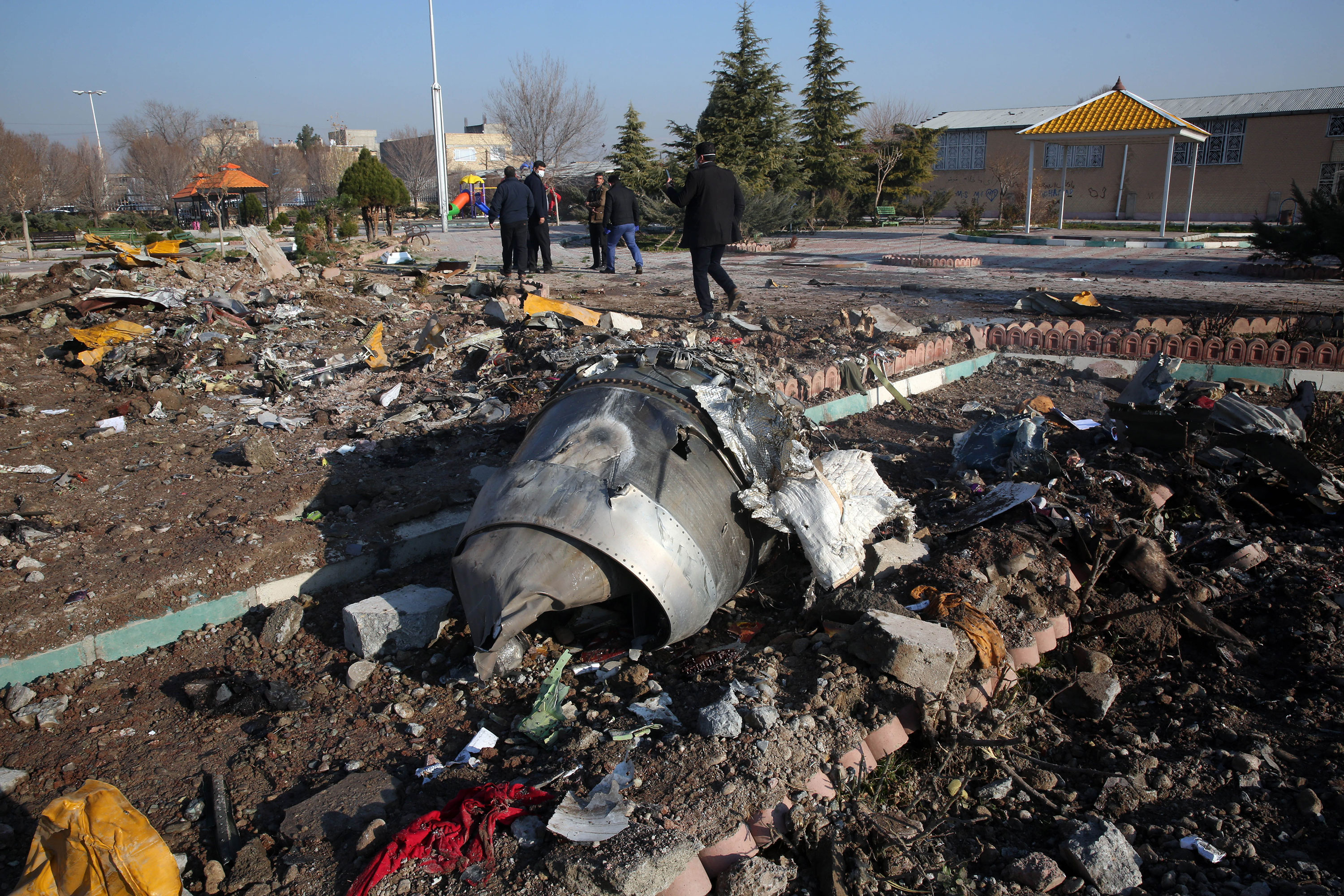 加美英声称:坠毁客机被伊朗导弹误射