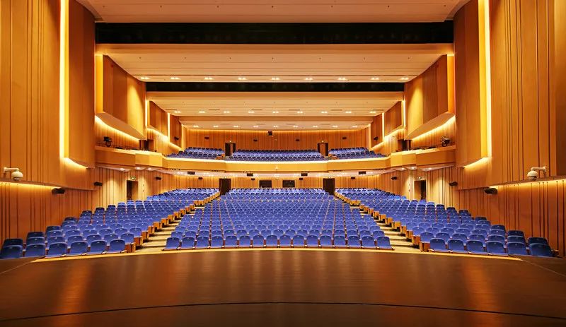 剧场让音乐剧驻下来艺海剧院重装回归