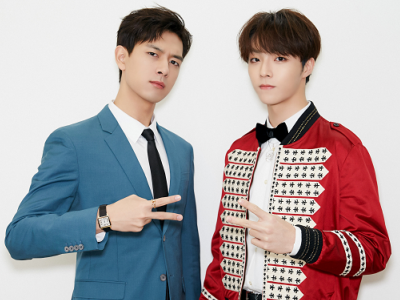 杨紫和李现比剪刀手真是太可爱了但还是被她和肖战同框的画面给甜到了