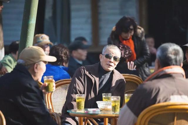 原创广州人生活在一线城市全身上下却不值一百块