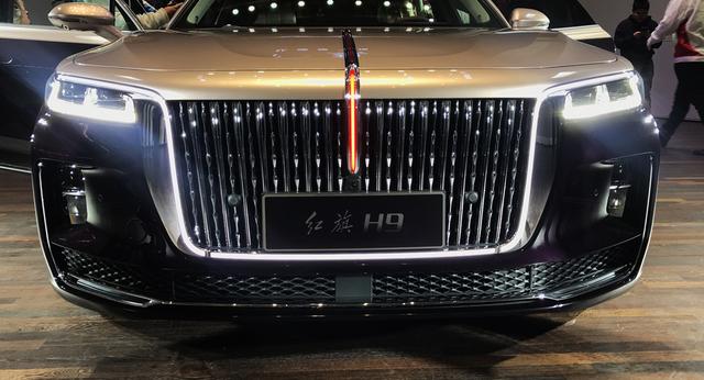 红旗h系列的旗舰之作配30t加空气悬架a6l之外的新选择