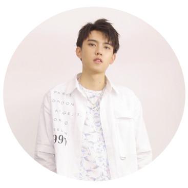 非常完美爱笑男孩童子沩述说海的声音