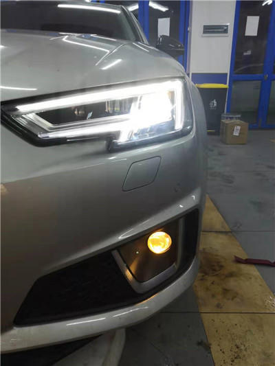 长春奥迪a4l原车假雾灯,加装雾灯双光透镜