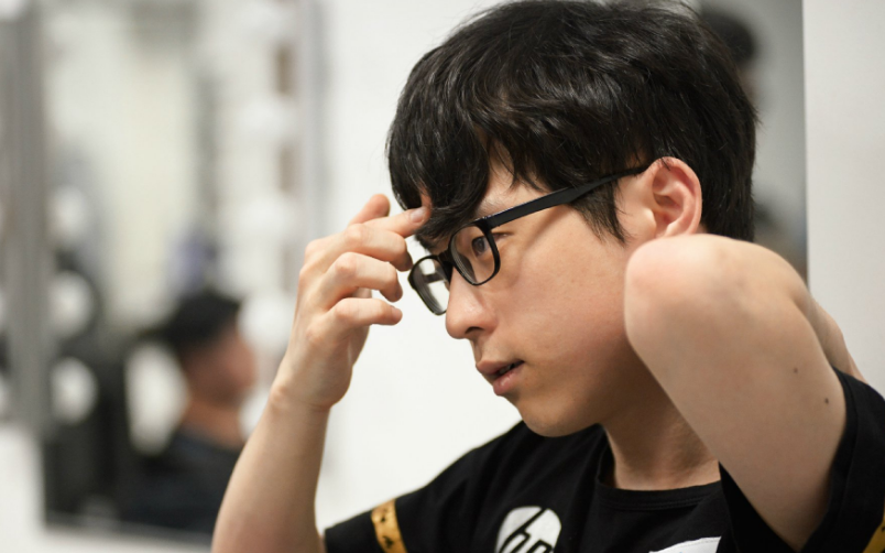 原创rng队史最强上单looper即将开播与香锅再现梦幻上野