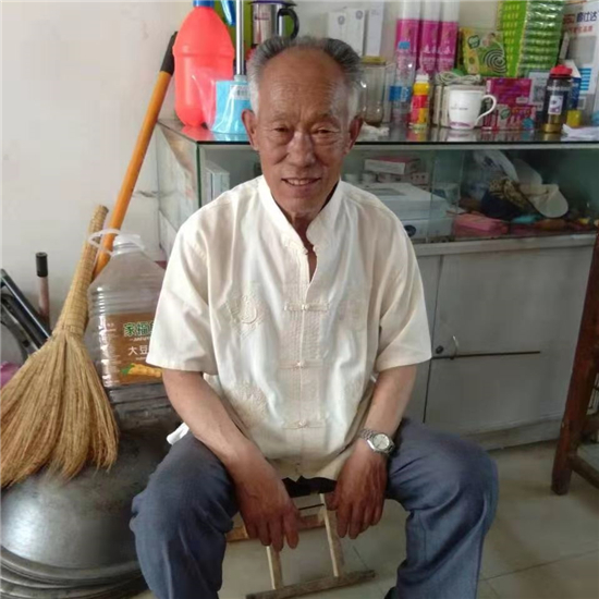 隶书伴晚年记书法家张乃仁