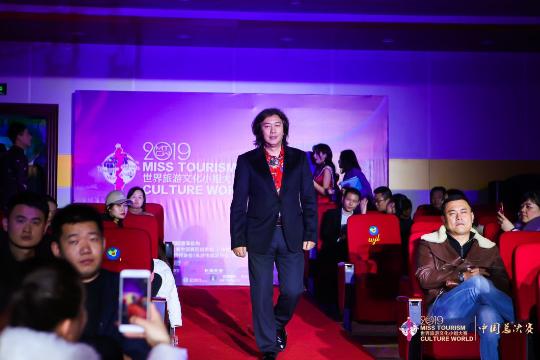 北京电影学院教授,澳门,香港,上海,迈阿密国际电影节最佳导演陈兵先生