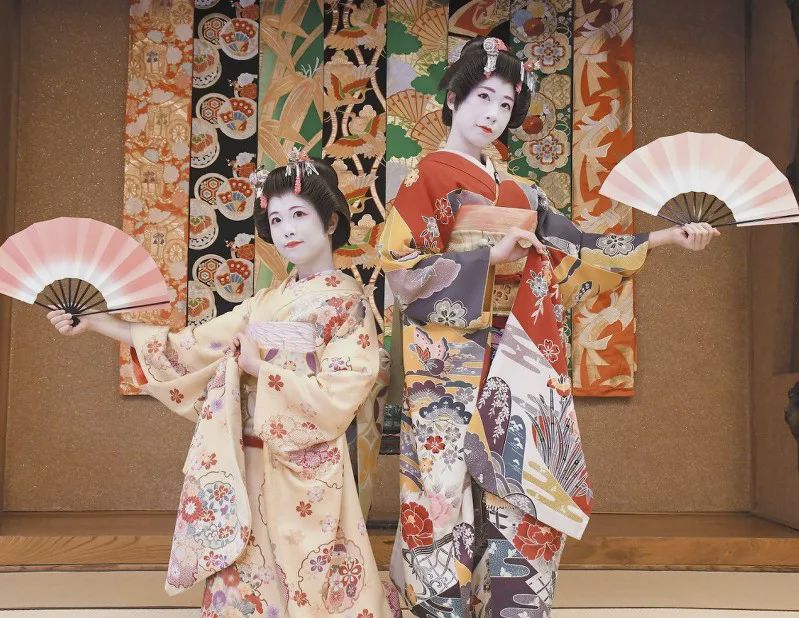 日本的艺妓舞妓和歌舞伎到底有什么区别