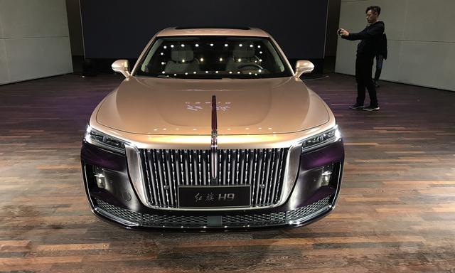 红旗h系列的旗舰之作配30t加空气悬架a6l之外的新选择